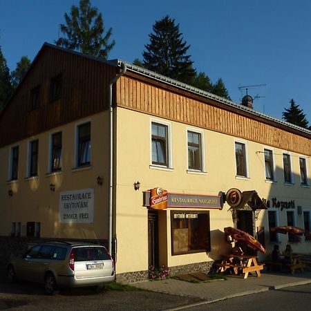 Penzion Na Rozcesti Янов над Нисоу Екстериор снимка