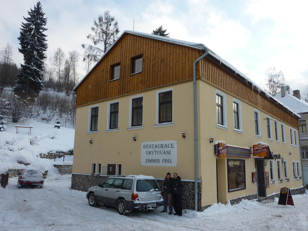 Penzion Na Rozcesti Янов над Нисоу Екстериор снимка